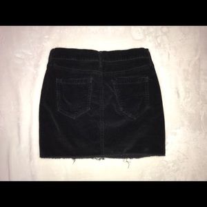 Brandy Melville mini skirt